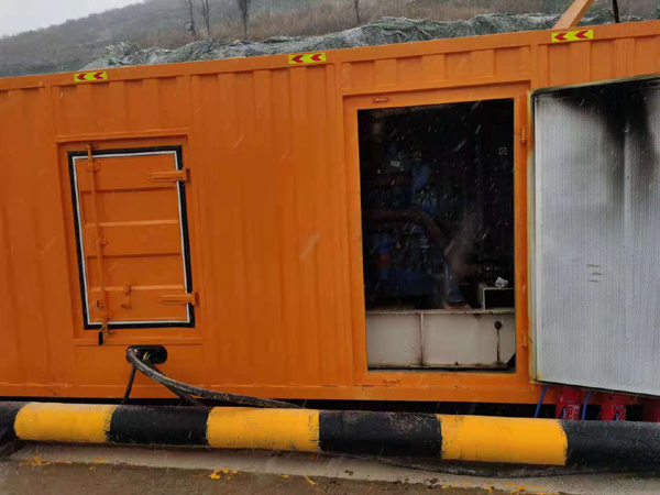 绥阳发电机出租 柴油发电机组电压低报警怎么办？