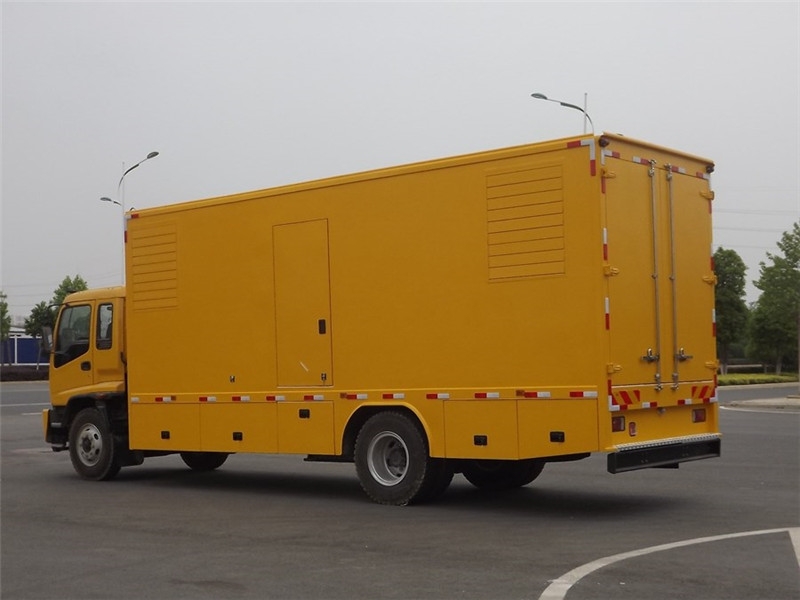 绥阳发电车出租- 柴油发电机油箱怎么清洗