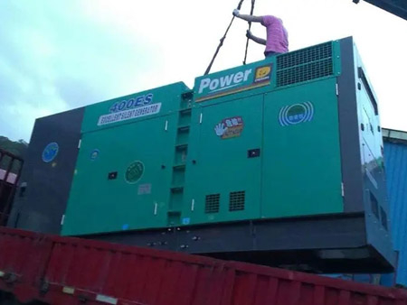 绥阳柴油发电机组转速不稳定时，如何对发动机进行维护？